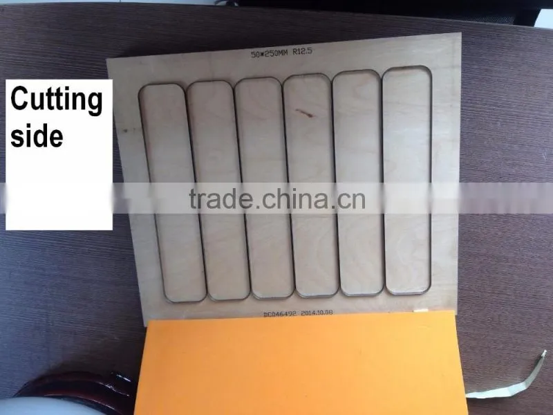 High Speed 300 Cuts Per Minute Paper Label Automatic Punching Die Cutting Machine Release Liner Rewind / Discharge Waste 320mm