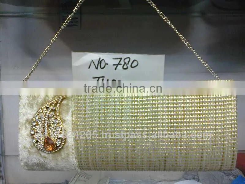 EVENING bags