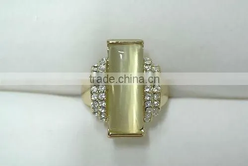 platinum ring price in india& Crystal Ring R069-2