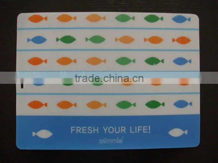 plastic tablemat