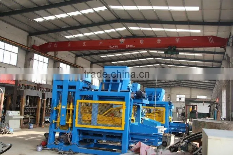 Hydraulic Pressure automatic brick making machine price QTJ4-26