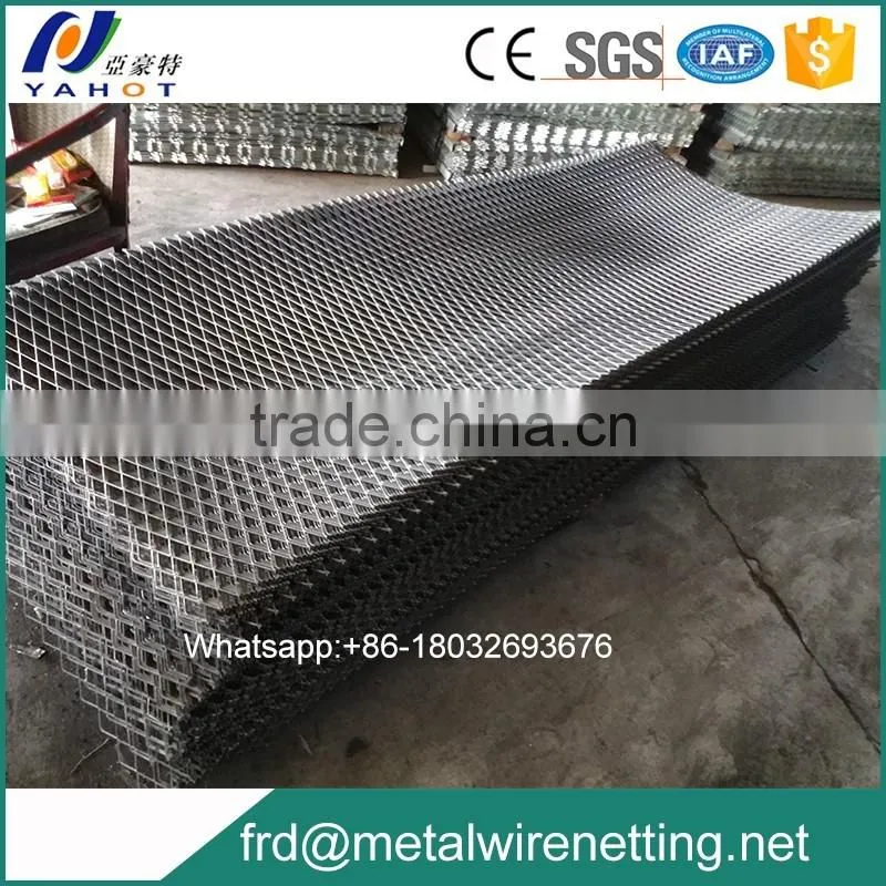 Hallway stairs baffle expanding metal meshing machine