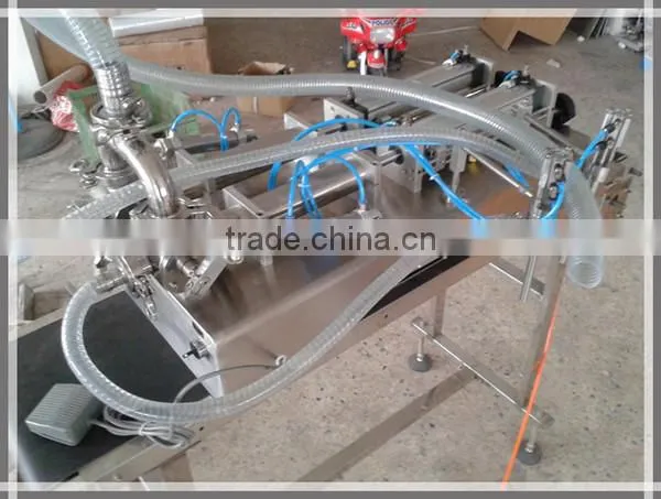 Quantitative 10-300ml Double Heads Pneumatic Unguent Tooth Paste Soy Filling Machine
