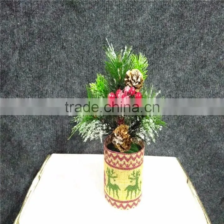 China factory supply crafts decorations 5 inch christmas tree for christmas market