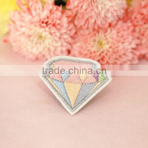 2017Customized diamond Embroidery Patch, virious cute Embroidered Patch