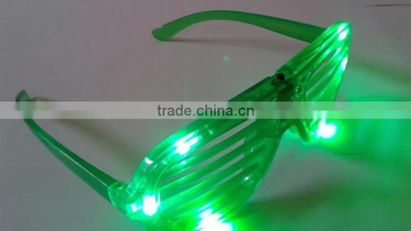 plastic red blue led Cute Shutters Shape LED Flash Glasses For Dances / Party Supplies Decoration