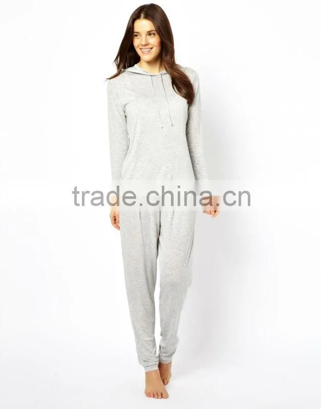 Ladies Plain Pajama Set With hood