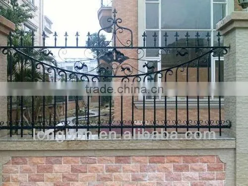 2013 Top-selling garden hand-polished cast iron fence