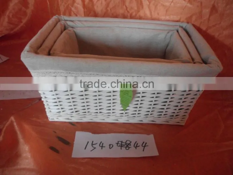 Cheap Handmade Wire Storage Basket With Cloth Linner