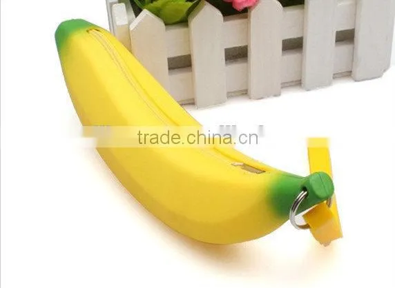 New styleBanana shaped silicone pencil case/cute cheap pencil cases/silicone rubber pencil case
