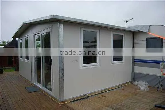 caravan hut