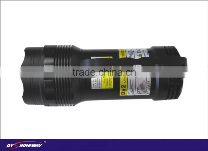 the most bright hid diivng light,HID xenon lamp,55w,5500lm,handle,piezo switch,9000mah rechargeable liion battery,runtime is opo