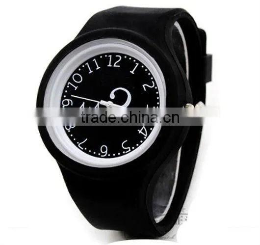 2012Silicone digital watch