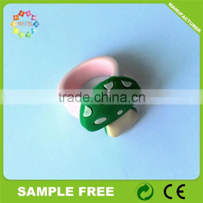 New Model Promotional Toys Plastic Silicone Cartoon Finger Ring