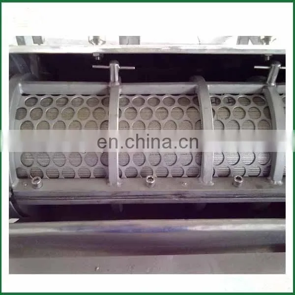Industrial pineapple juice extractor machine