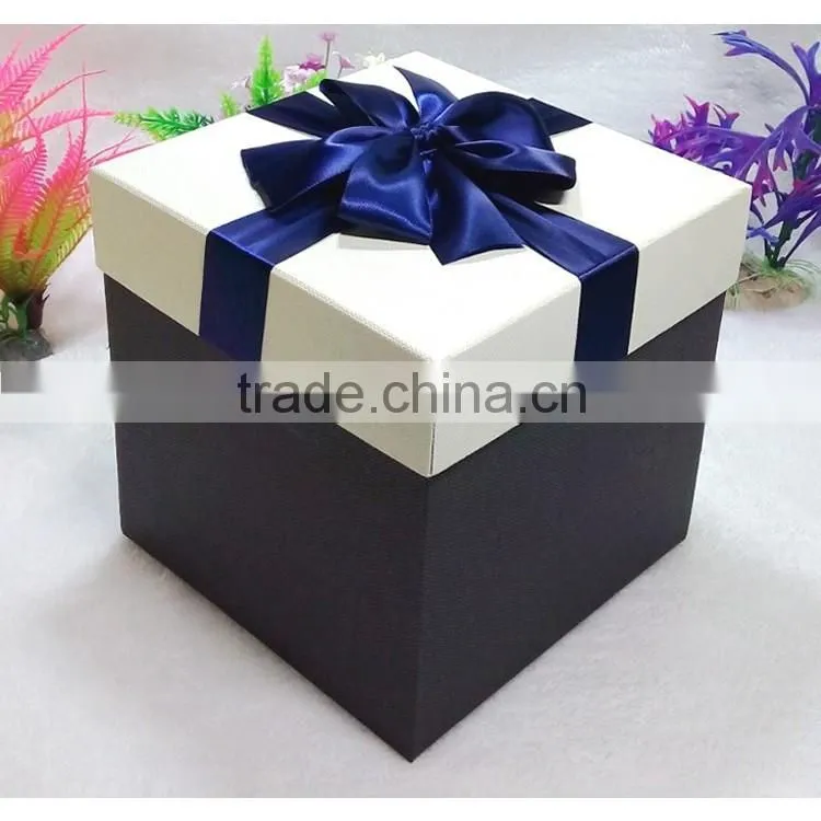 Hot sale square large gift box custom elegant lover wedding gift paper box