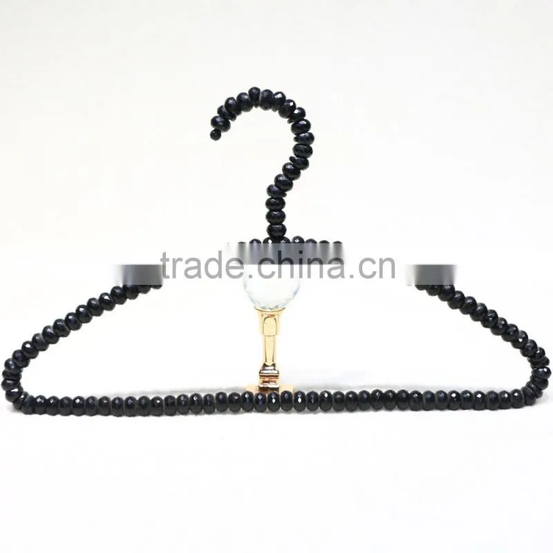 QD-B32 Senior pearl beaded hangers for display