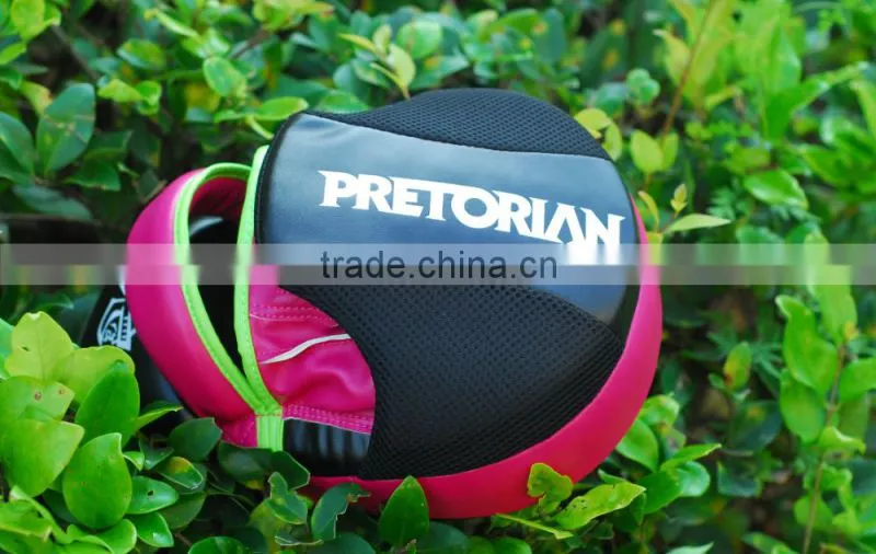 UFC MMA Pretorian Focus Pads Professional Competition Curved Boxing Focus Pads