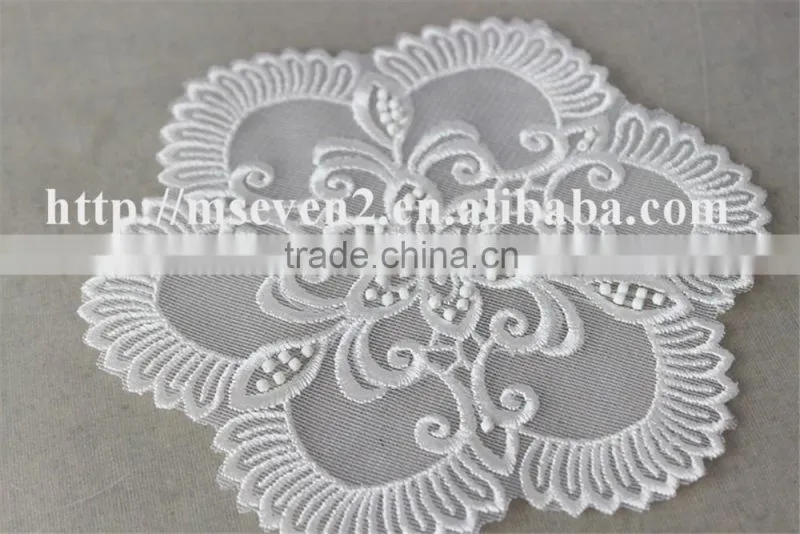 wholesale white color flower appliques embroidery patch for ladies dress
