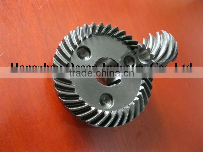 Spiral bevel gear for hobbing machines