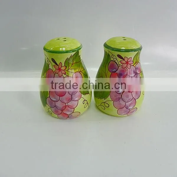 Hot sale ceramic salt and pepper shaker
