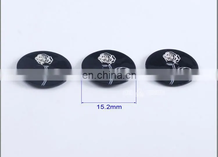 Custom Carving Natural Agoya Shell Button with Printing Flower BN80077