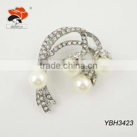 occident fashion rhinestone white or gray pearl wedding brooch jewelry in bulk
