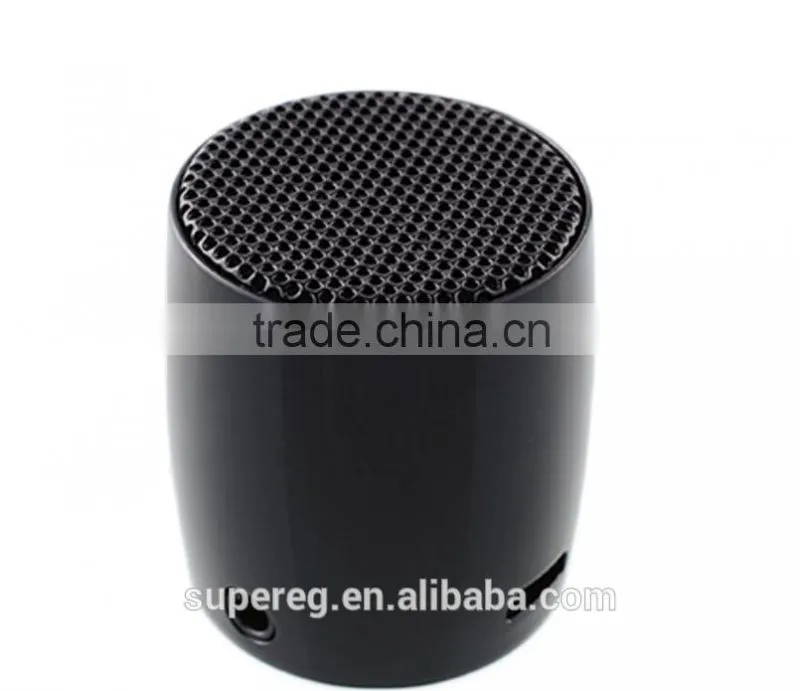 high-quality Mini Black Fashionable Portable Bluetooth Rechargeable Keychain Speaker Excellent Sound