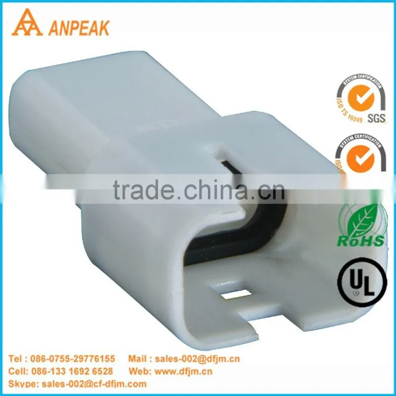 Custom wiring connector with compact size 3pins