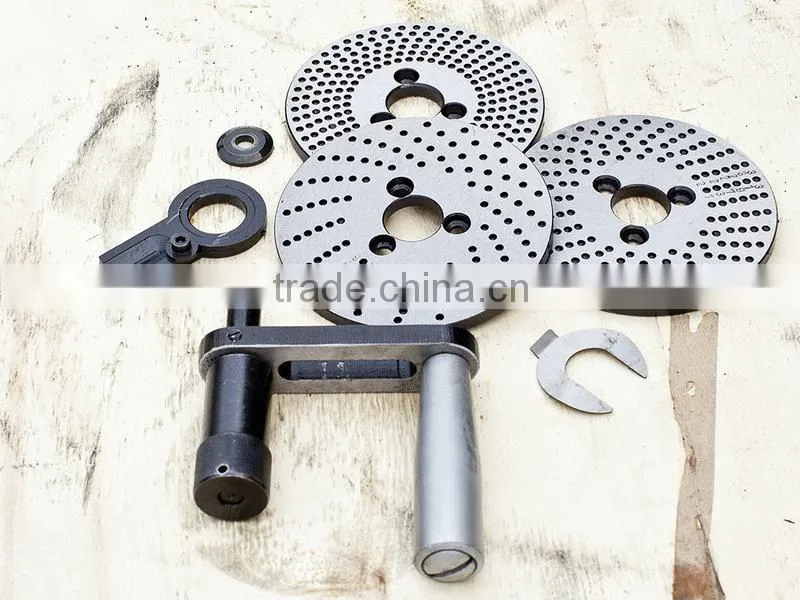 Universal dividing head and Horizontal & vertical rotary table
