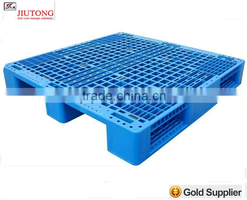 flat plastic pallet with one or two sides