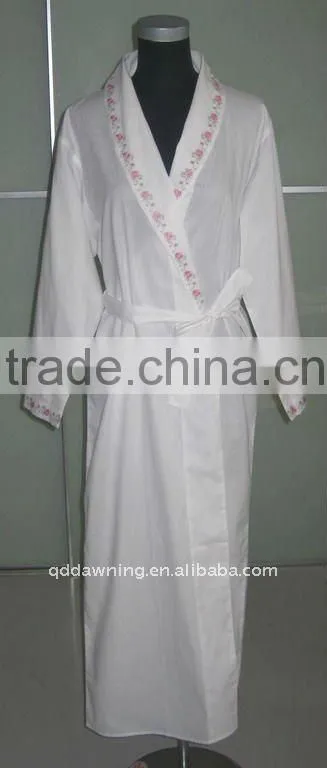 embroidered white cotton kimono