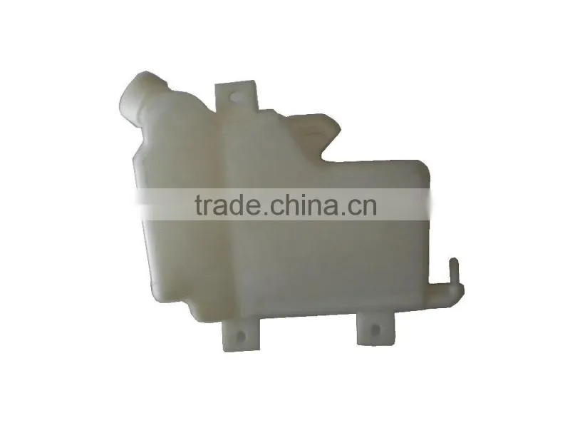 Truck reservoir tank QINGLING 700P car expansion tank truck coolant auxiliary radiator light truck auto parts
