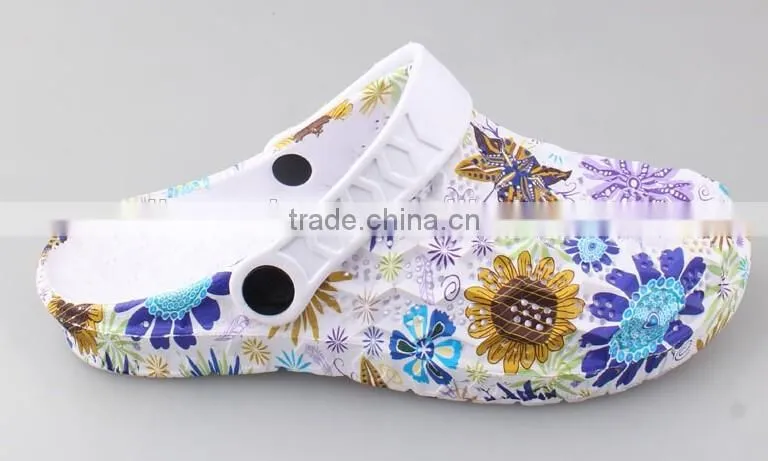 2016 JinJiang Factory New Design Water Transfer Printing EVA Clogs Women EVA Garden Shoes