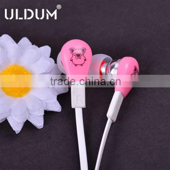 ULDUM supper high quality cheap plastic in ear earphone/deep bass sound ecouteur
