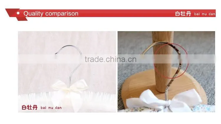 Fabric padded metal wire clothes hanger for home