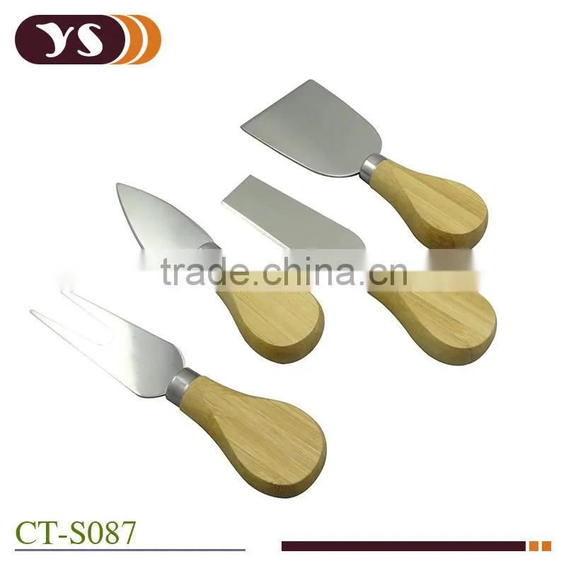 4pcs cheese knife and bamboo cheese box set