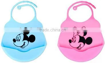 2014 New design Washable baby silicone bibs