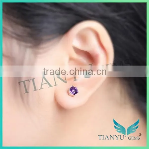 New Style Fashion Earrings Super White Moissanite Diamond Earrings Sapphire Earring
