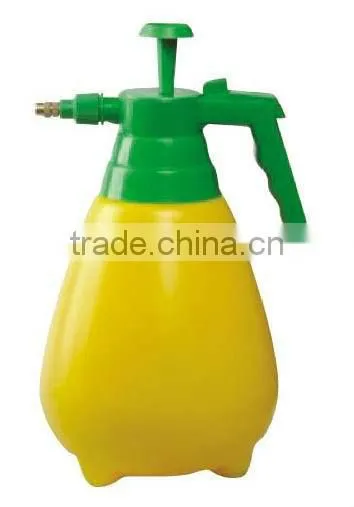 portable water sprayer