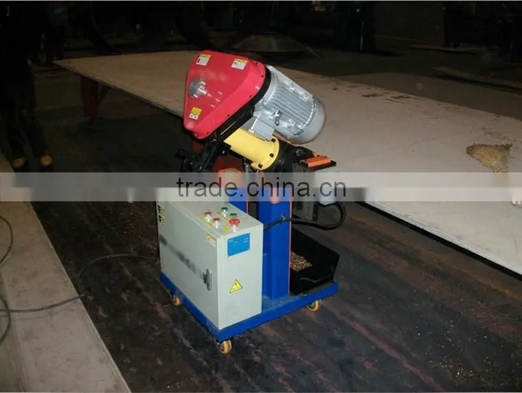 pipe cutting and beveling machine