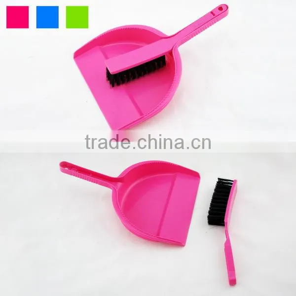 Floor cleaning broom brush