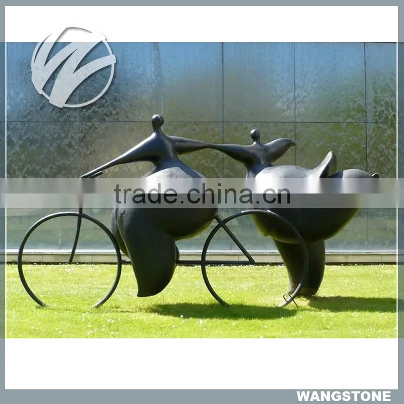 Garden Landscape Bronze Dancing Fat Couple with Bicycle Sculpture