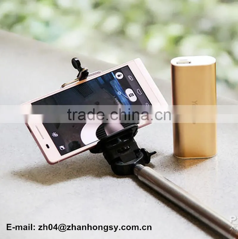Hot Selling High Quality 3d carton silicone sleeve animal wireless bluthtooth self-timer