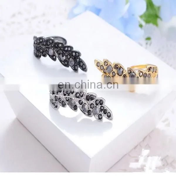 Fashion Design Gold Plated Leaf Knuckle Ring Paved Diamond Statement Ring