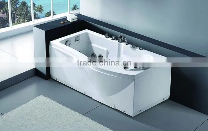 Indoor small modern massage bathtub Q401