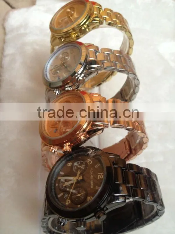 new fashion quartz wrist watch