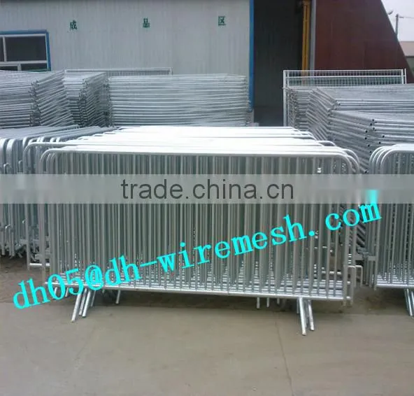 2 meters * 1 meter safety road barrier crowd control barrier traffic barrier for sale