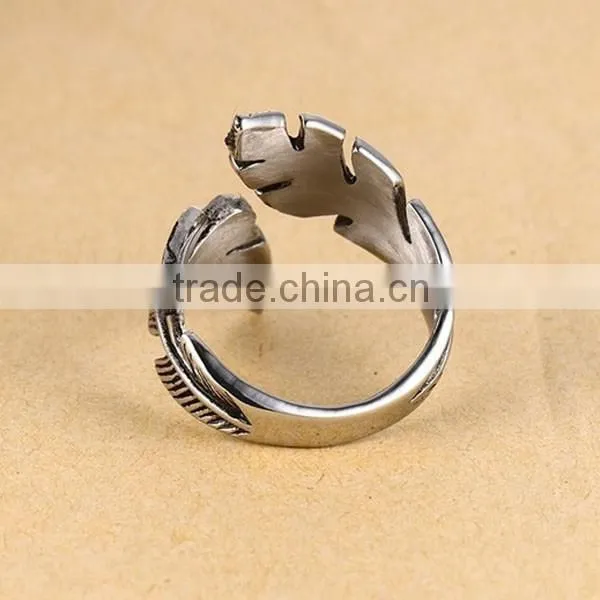 2016 Retro Style Feather Stainless Steel Cuff Ring
