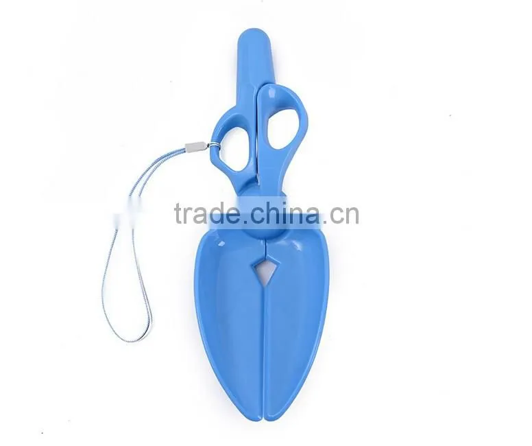 Pet Dog Waste Scissor Pooper Scooper Sanitary Tool Pickup Tools